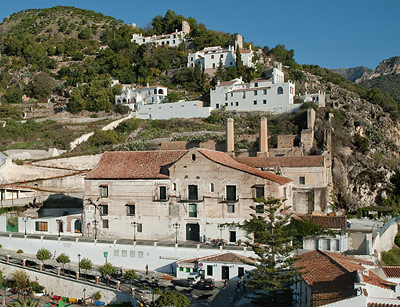 Stora gamla sockerfabriken i Frigiliana.